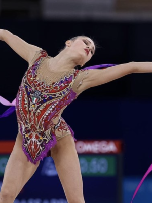an image of gymnast Milena Baldassarri competing in the tokyo olympics